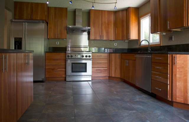 14243 Finger Lake Drive Gallery 2