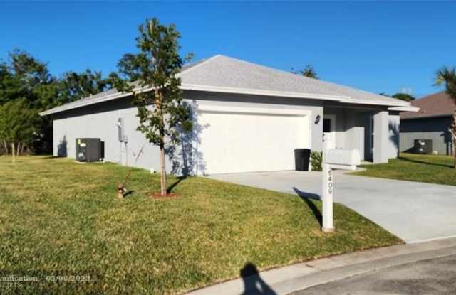 6400 Las Palmas Way photos photos