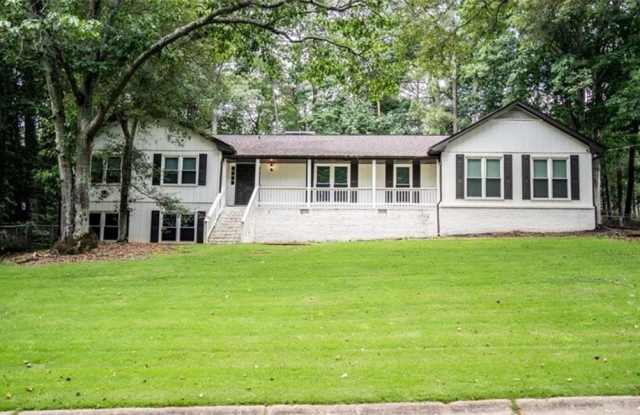 2749 Fieldstone Drive SE photos photos