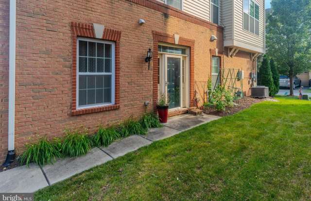 22551 CAMBRIDGEPORT Square photos photos 22551 CAMBRIDGEPORT Square photos photos