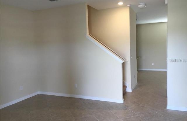 13048 GARRIDAN Avenue Gallery 3