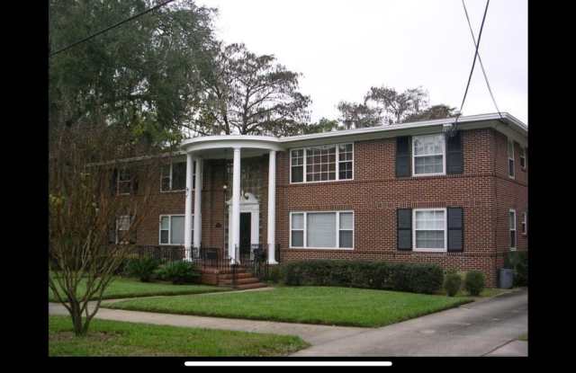 2943 St Johns Ave - 2943 Saint Johns Avenue, Jacksonville, FL 32205