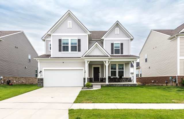 737 Haywood Drive photos photos