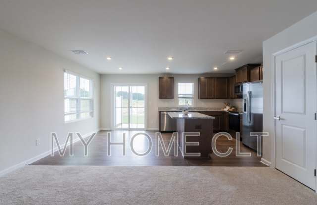 6067 Bridle Creek Drive - 1 Gallery 2