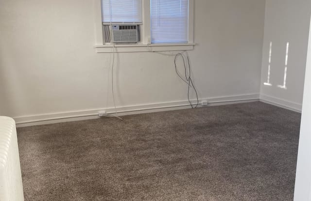 604 6th Ave #6 - 604 6th Avenue, Holdrege, NE 68949 604 6th Ave #6 - 604 6th Avenue, Holdrege, NE 68949