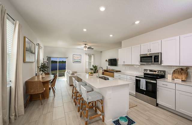 SkyMor Southshore Bay Gallery 4