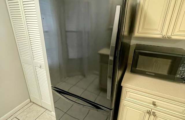 2- Bedroom Corner Villa style home available in Port Orange Gallery 3