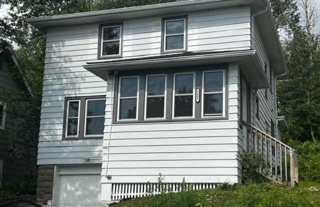 Duluth MN - 3 Bed - 1 1/4 bath photos photos