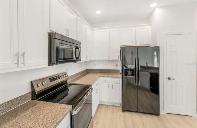 3351 WHITESTONE Circle Gallery 3