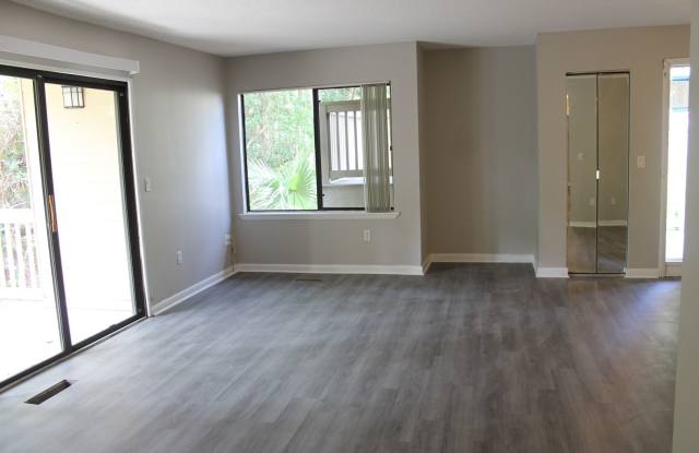 First Floor South End Condo - Palmetto Bay Villa photos photos