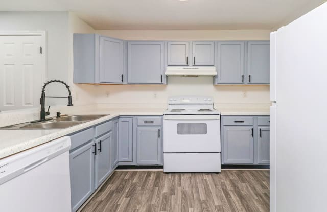 The Oaks Apartments photos photos