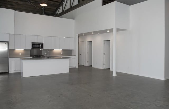 1039 S 21 Street Gallery 4