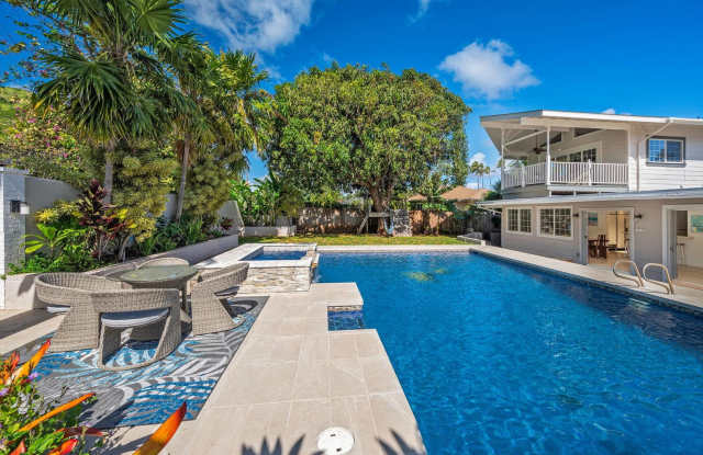 New to the market! Private Villa w/Pool, AC, walk to beach: Villa Hui Hou Gallery 3
