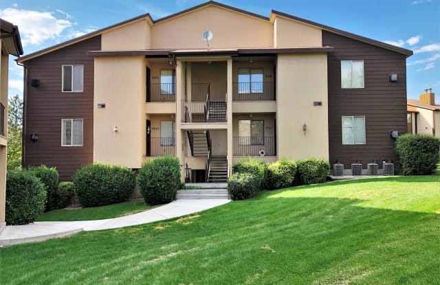 9219 S Jefferson Cove - 9219 S Jefferson Pl, Sandy, UT 84070