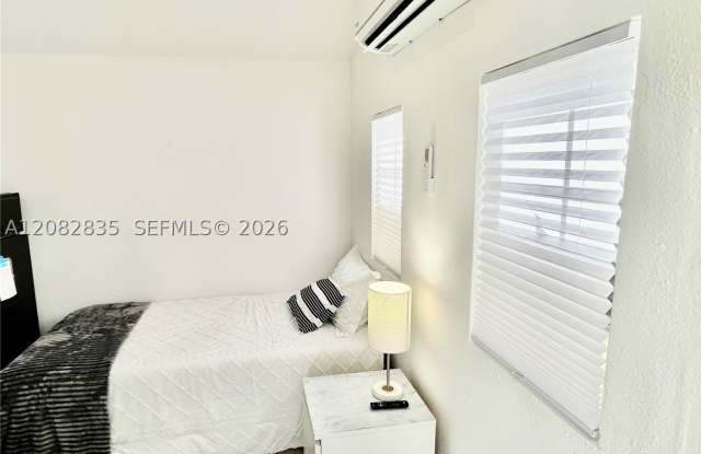 14830 SW 178th Ter Gallery 3