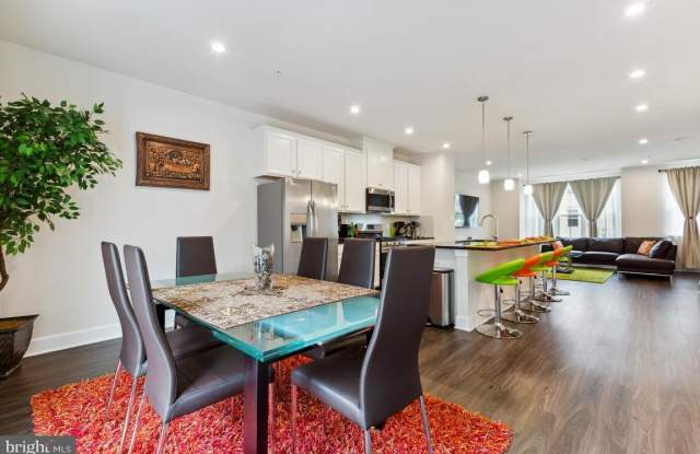 205 ALBANY PLACE - 205 Albany Place, Largo, MD 20774