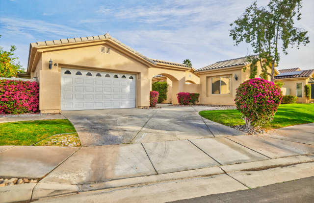 6 Queens Court photos photos