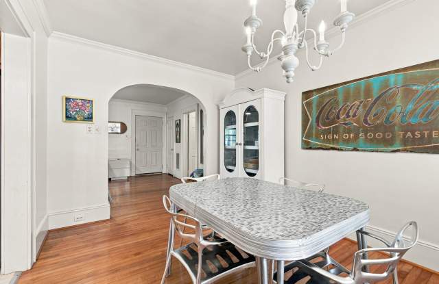 116 Noyes Avenue Gallery 4