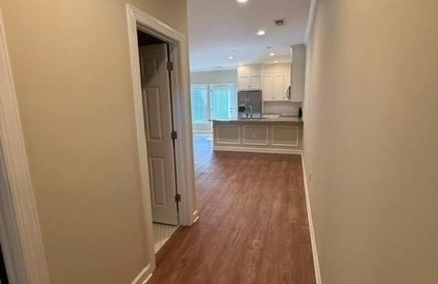 951 Tuscan Row Gallery 3