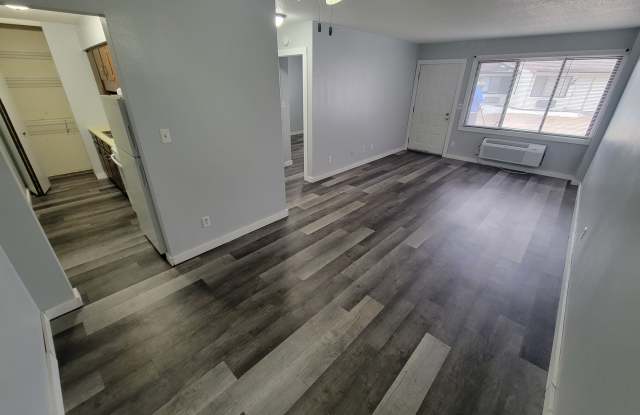 1017 St Anne St photos photos