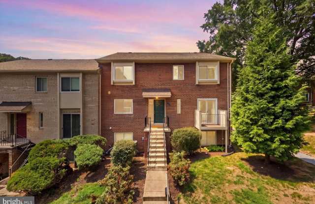 6822 PERRY PENNEY Drive Gallery 2