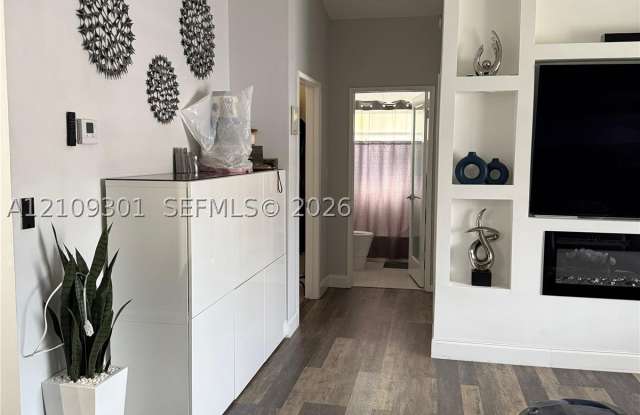 7680 SW 153rd Ct Gallery 4