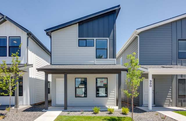 Beautiful 2 Bedroom Cottage Now Available! - 1681 South Arborwood Lane, Boise, ID 83709