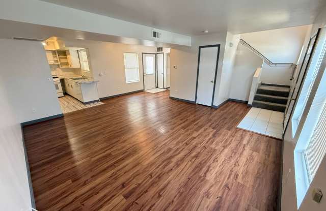 MOVE IN SPECIAL!! Move TODAY! Modern Townhouse Living – 3 Beds, 2.5 Baths, Great Layout! photos photos