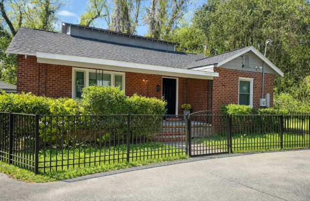3258 Napier Avenue photos photos