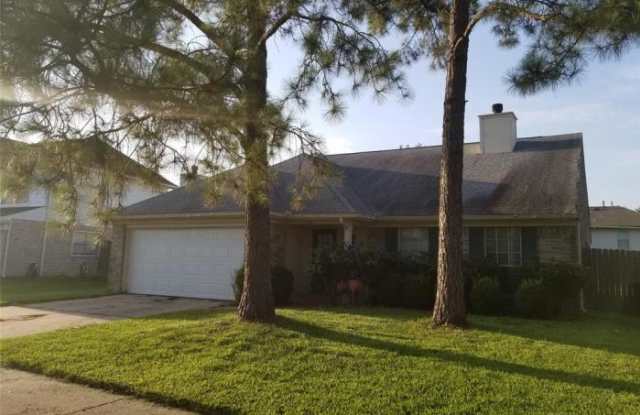 1702 Kriswood Drive Gallery 2
