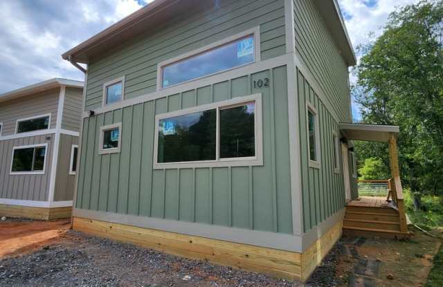 East Asheville Rental photos photos