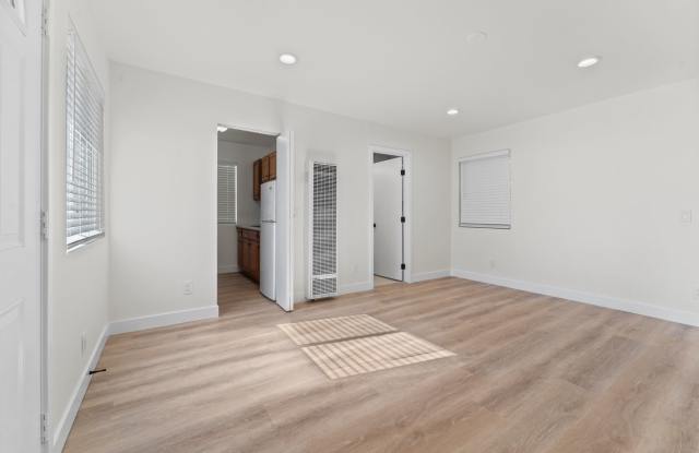 10039 Melody Circle, Garden Grove, CA 92840 - 10039 Melody Circle, Garden Grove, CA 92840