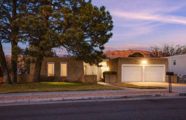 715 Branding Iron Drive SE Gallery 1