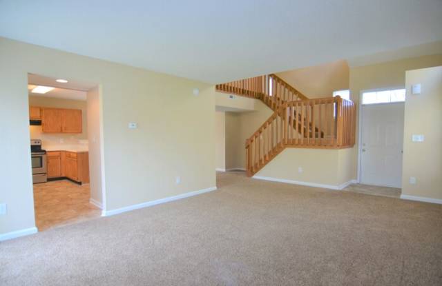 4215 Village Trace Drive Gallery 3