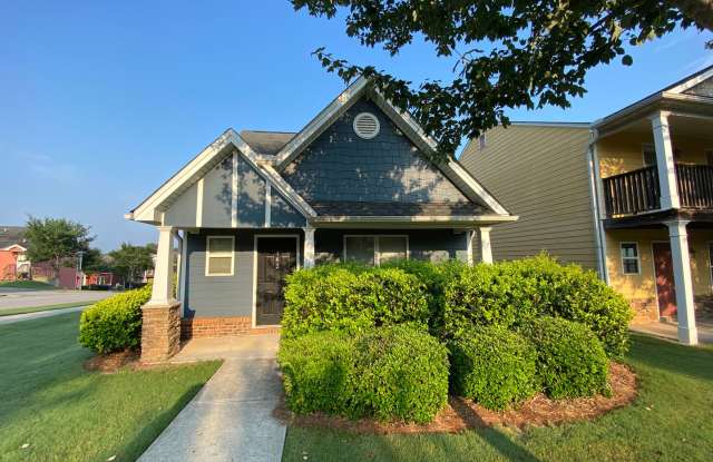 BRIDGEWATER HOME! PRE-LEASING FOR AUGUST 1 2026! 1/2 Off Deposit! photos photos