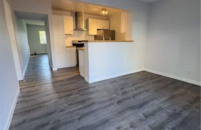 24311 Santa Clara Avenue photos photos