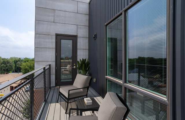 Patina Flats at the Foundry Apartments Gallery 4