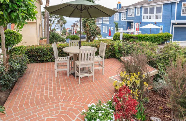 216 6th Street - 216 6th Street, Manhattan Beach, CA 90266