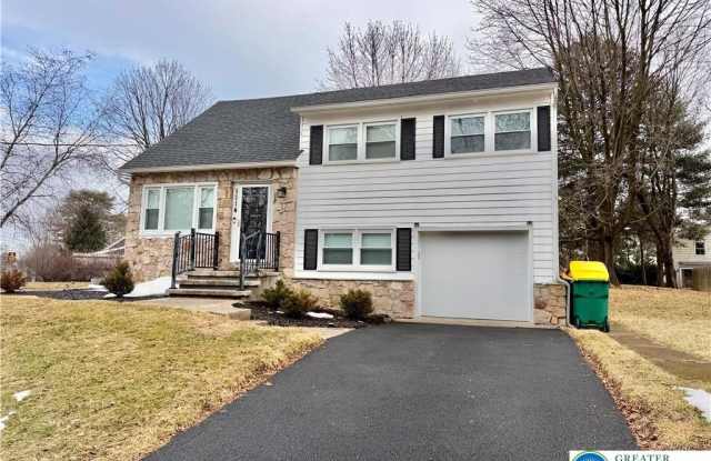 1114 Whitehall Avenue photos photos