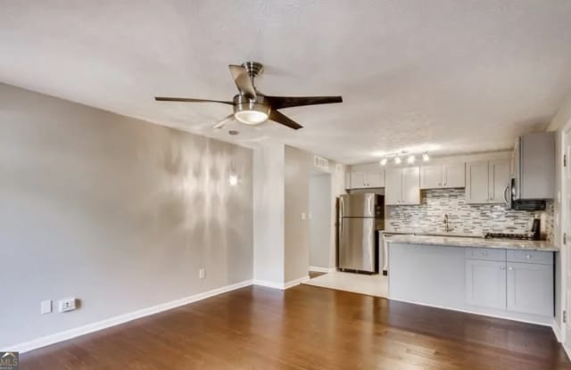 918 Dunbar DR  #918 - 918 Dunbar Drive, Dunwoody, GA 30338