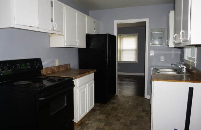 2064 Seneca ~ Rose Hill Park Gallery 4