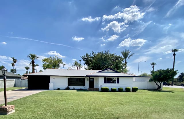 541 W MARLETTE Avenue photos photos