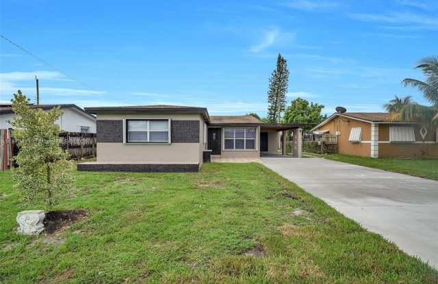 7762 Plantation Blvd photos photos