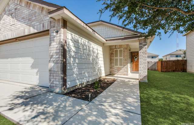 9010 OAKWOOD PARK Gallery 3