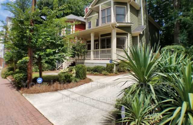 164 Fulton Way Gallery 2