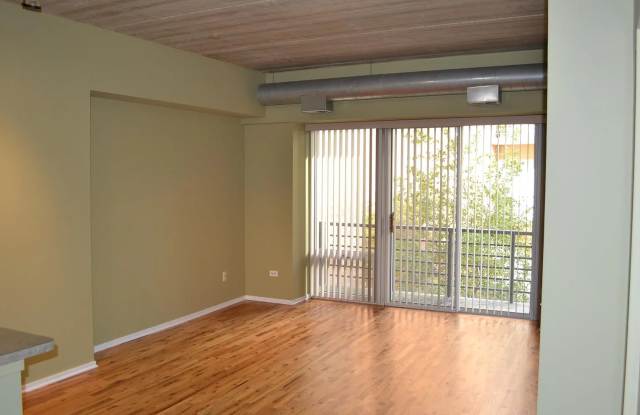 1430 S Michigan Ave # 3 photos photos