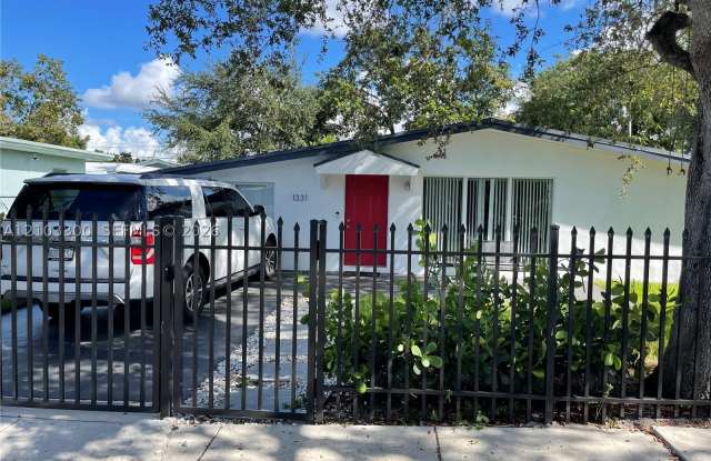 1331 NW 112th St Gallery 2