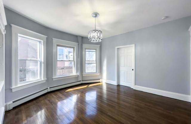 444 Lowell St 1 - 444 Lowell Street, Lawrence, MA 01841
