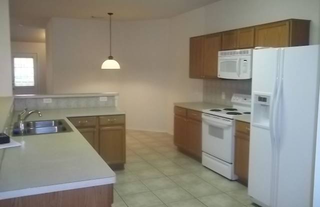 3953 Brookhollow Dr Gallery 3