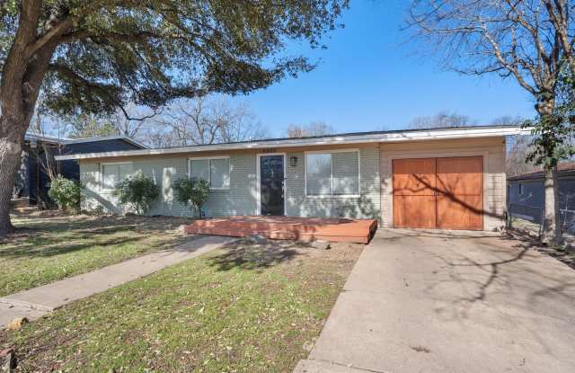 4900 Eastdale Drive, Austin, TX 78731 Gallery 4